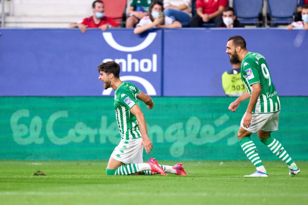 Betis de Manuel Pellegrini supera al Osasuna con Claudio Bravo desde el inicio
