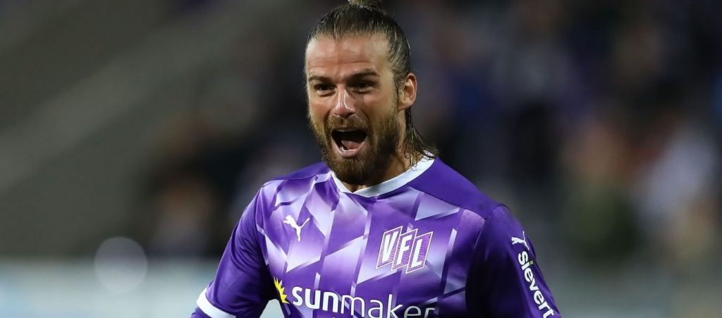 Christian Santos en su arribo a Chile: “Soy un goleador, un rematador nato”