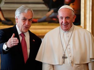 Presidente Piñera este jueves visitó la Ciudad del Vaticano y se reunió con el Papa Francisco