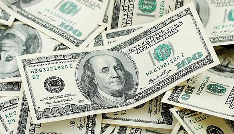 Precio del dólar se dispara y alcanza su mayor valor en la historia