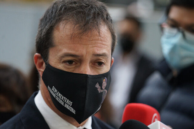 Ministro Lucas Palacios sobre proyecto de indulto: “Boric y Provoste tienen una postura contradictoria por definición”