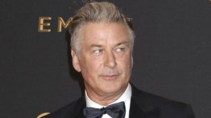 Actor Alec Baldwin mató por accidente a directora de fotografía durante rodaje de una película