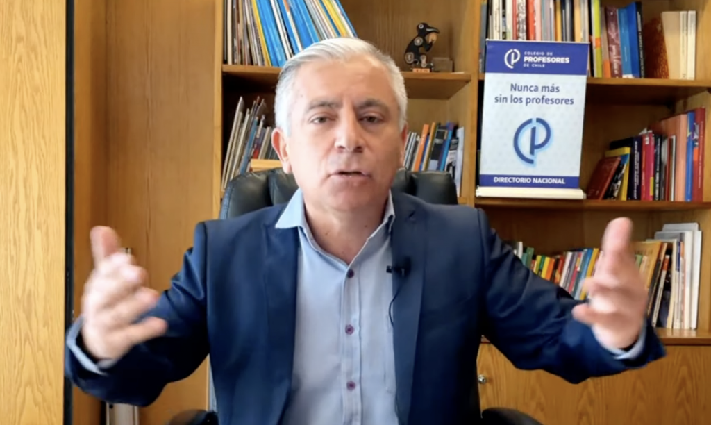 Colegio de Profesores convoca a paro nacional tras veto presidencial: “Piñera le declaró la guerra al profesorado”