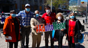 Conmemoran Día del Adulto Mayor con emotivo homenaje a quienes fallecieron por Covid-19