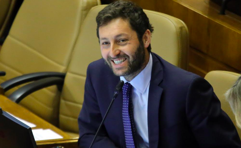 Diputado Coloma valora aprobación de Registro Nacional de Deudores de Pensiones de Alimentos: “Es una muy buena noticia”