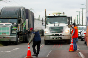 Región del Biobío: Conductores de camiones deciden deponer el bloqueo de ruta