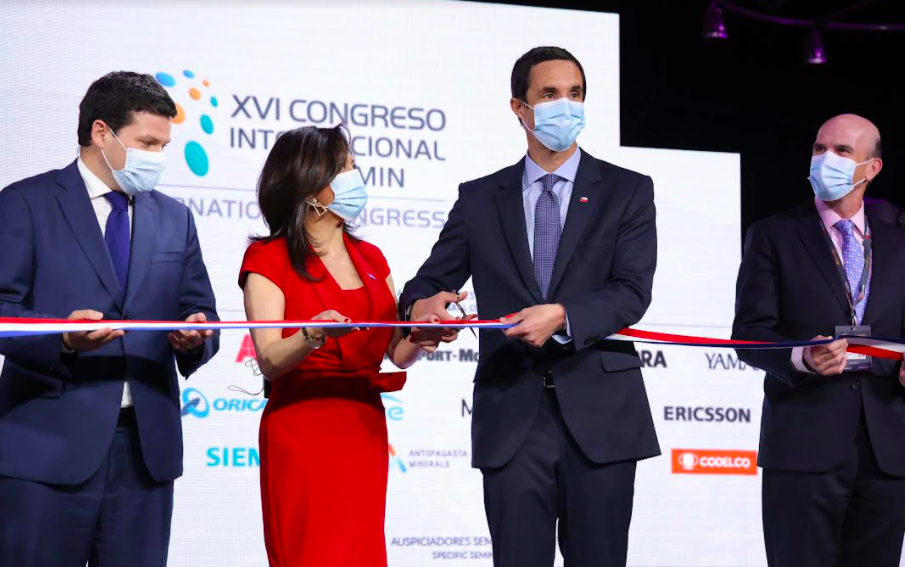 Biministro Jobet inaugura la XVI versión de Expomin resaltando que es el primer gran evento en el contexto de la pandemia