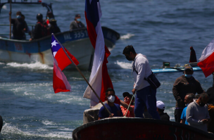 Senador Lagos Weber llama al Gobierno y pescadores de exCaleta Sudamericana a retomar negociaciones