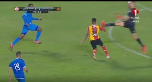 [Video] ¡Fatality! La brutal patada de un arquero en la Champions africana