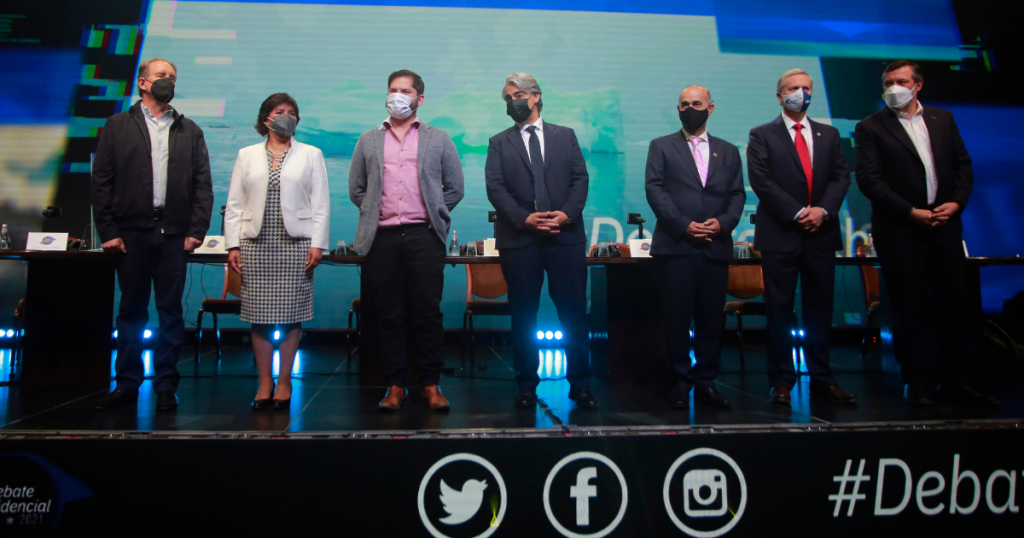 “No me trates de mentiroso” y “Ojalá no vuelvas insultar a un militar”: Revisa algunos de los momentos destacados del debate presidencial Archi 2021