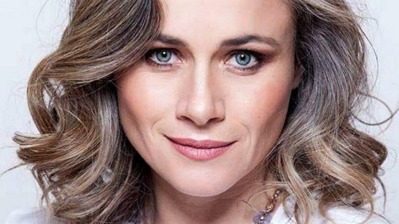 Amaya Forch luce en redes que recibió reconocido premio a su talento