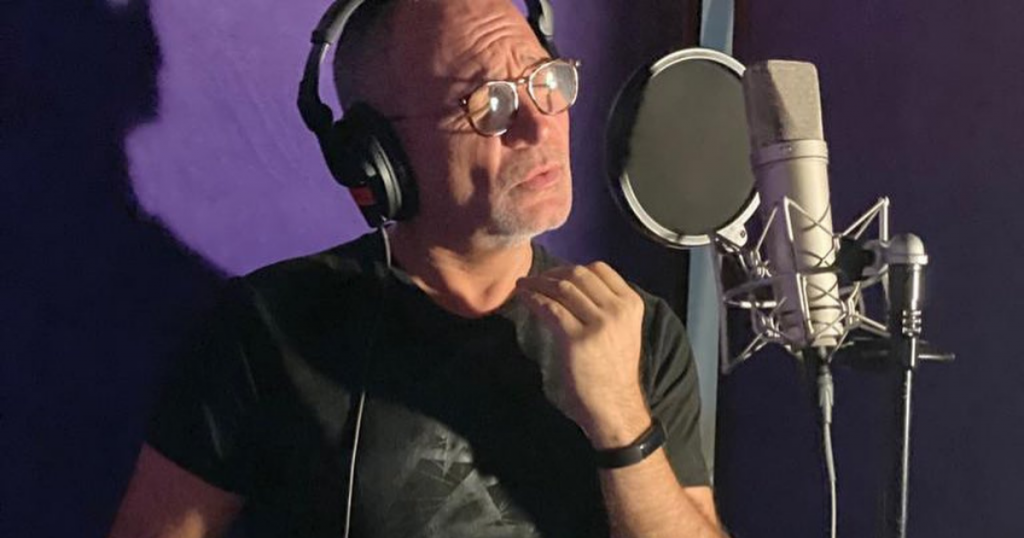 Luis Jara contento de volver a los escenarios: “A uno como artista lo eriza, emociona y levanta”