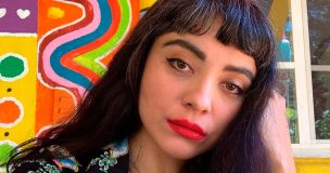 Mon Laferte enseñó su avanzado embarazo con fotografía a torso desnudo: 