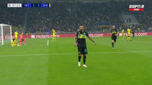 [Video] ¡Gol del King! Arturo Vidal marca un golazo por el Inter en Champions League