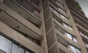 Mujer de 70 años muere tras caer de un piso 14 en Ñuñoa