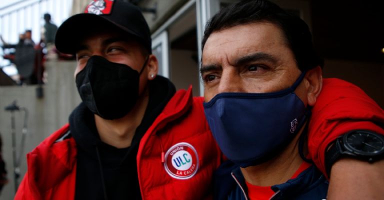 “Admiro la valentía y las ganas que pusiste en este proceso”: las emotivas palabras de Esteban Valencia Jr. a su padre tras su salida de la U