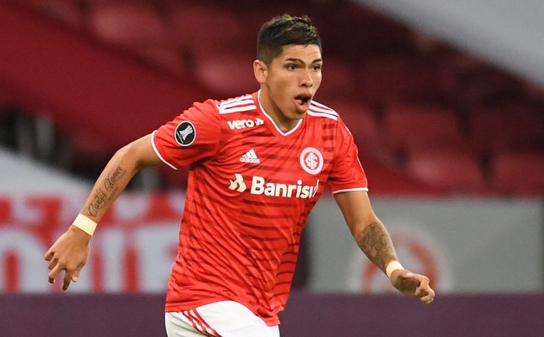 Carlos Palacios se confiesa: “He tenido un poco de rabia por como se han dado las cosas, pero siempre trato de dar lo mejor”