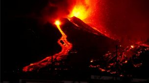 España: Vuelos a La Palma son cancelados tras nueva erupción de volcán