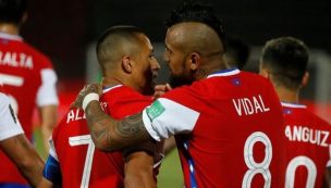 [Video] Vidal y Alexis compartieron un Live y hablaron de las posibilidades de la Roja de clasificarse en el Mundial