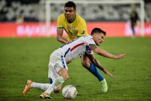 Malas noticias para la Roja: Charles Aránguiz es liberado para los duelos ante Paraguay y Ecuador