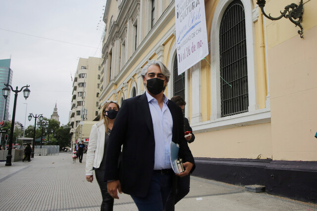 ME-O a Parisi tras postergación de su regreso: “No tiene la capacidad de venir a dar la cara… Es una candidatura inconclusa”