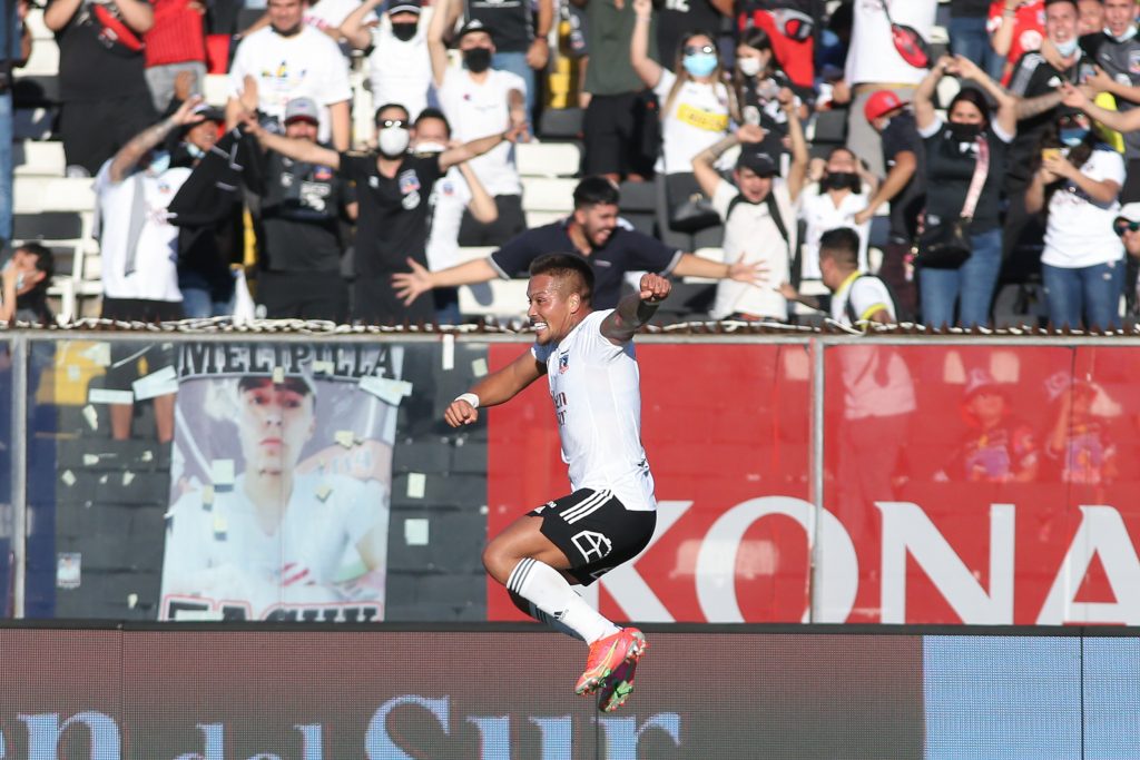[Audio] Revive la goleada de Colo Colo ante Santiago Wanderers con el vibrante relato de Marcelo González
