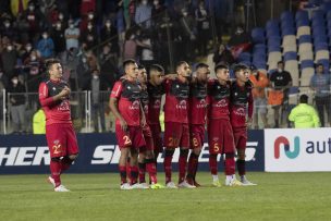 Ñublense alarma de un caso positivo de Covid-19 dentro del plantel tras la Supercopa