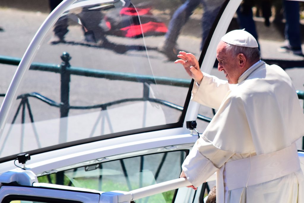 El Papa pide a los sacerdotes que no se sientan “perfectos”