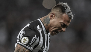 [Video] Sangre fría: Eduardo Vargas marca de penal y acerca al Mineiro al título del Brasileirao