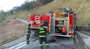 Autoridades informan que incendio en el Cerro San Cristóbal se encuentra en fase de extinción