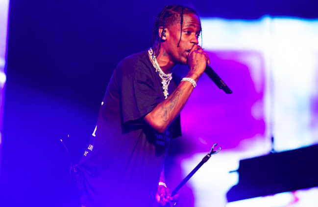 Ocho personas fallecieron durante concierto de Travis Scott en “Astroworld Festival”