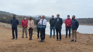 Presidente Piñera visita embalses Los Aromos, que asegura el abastecimiento de agua a Valparaíso