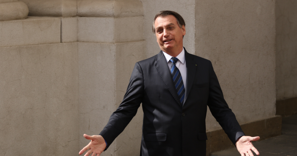 Brasil: Jair Bolsonaro dice que el Amazonas “no se incendia” porque es un bosque “húmedo”
