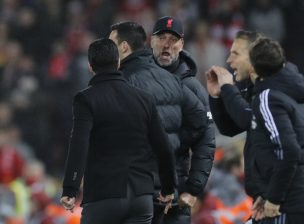 [Video] ¡Se calentaron los ánimos! El fuerte cruce entre Mikel Arteta y Jürgen Klopp en la Premier League