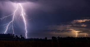 Tarapacá: Actualizan Alerta Temprana Preventiva para la provincia del Tamarugal por probables tormentas eléctricas