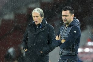 Xavi debuta en Champions con un empate y compromete la clasificación del Barça a octavos