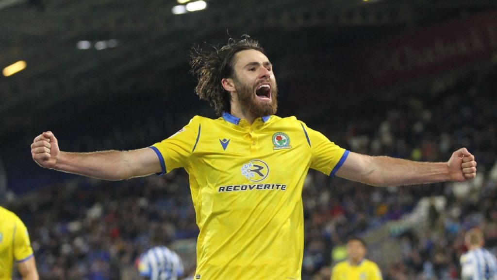 Ben 100: el delantero chileno celebra su centenar de partidos en Championship con una victoria