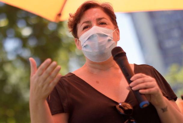 Beatriz Sánchez respalda a Boric y critica a Provoste: “Se asocia mucho con la Concertación clásica”