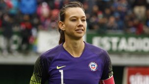 Otra vez dentro de las mejores: Tiane Endler es nominada como mejor arquera a los premios de la IFFHS