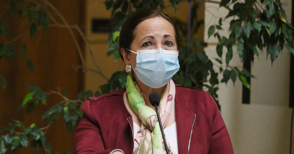 Diputada Sepúlveda emplazó a la presidenta del Senado: “Ella puede citar a sesión especial para votar el cuarto retiro”