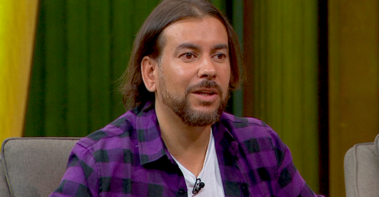 Panelista de “Aquí Somos Todos” sufrió violento asalto cerca de Canal 13: Denuncia a dos repartidores de delivery