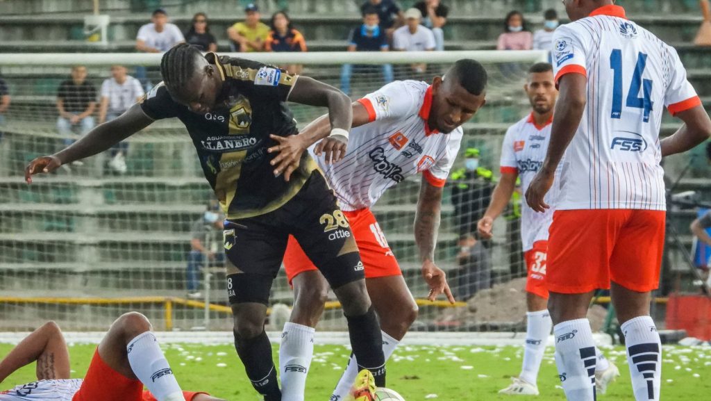 Una polémica lejos de terminar: Interpol interviene en la definición del ascenso colombiano