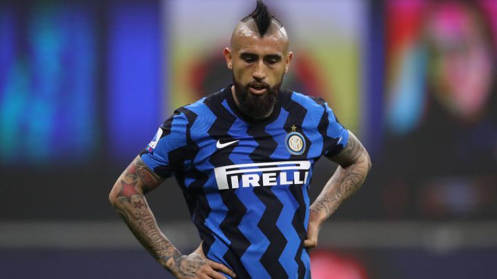 “Lo que queda es una condición física deplorable”: portal italiano postula a Arturo Vidal como el peor extranjero de la Serie A