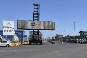 Primer tren con contenedores inicia servicio en Valparaíso