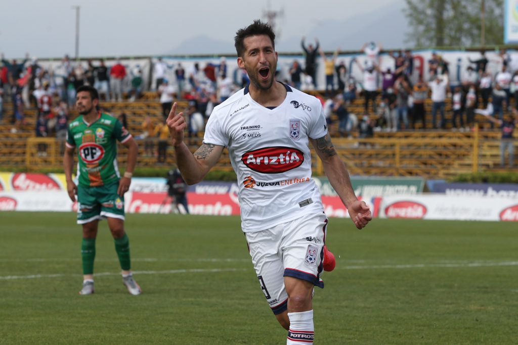 “Llegó el bombardero”: Gonzalo Sosa fue presentado en su nuevo equipo