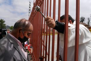 Pese a restricciones peregrinos llegan a Santuario de Lo Vásquez