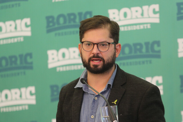 Boric y estatua de Baquedano: “¿Por qué no poner, por ejemplo, una estatua de Gabriela Mistral?