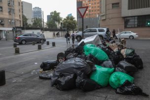 Alcaldesa Hassler anuncia solución a paro de advertencia de recolectores de basura