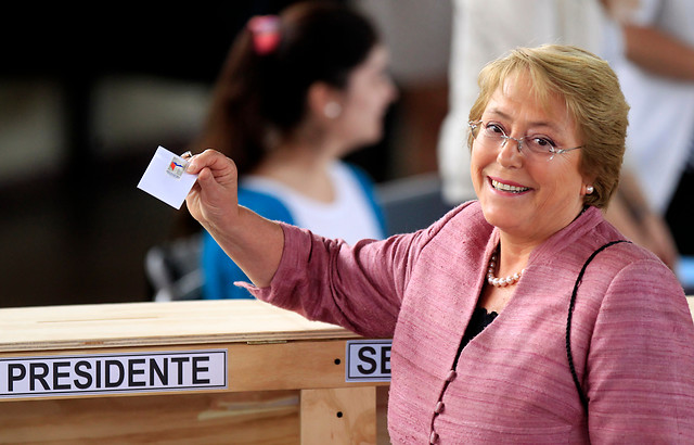 Michelle Bachelet: “Voy a votar por Gabriel Boric”