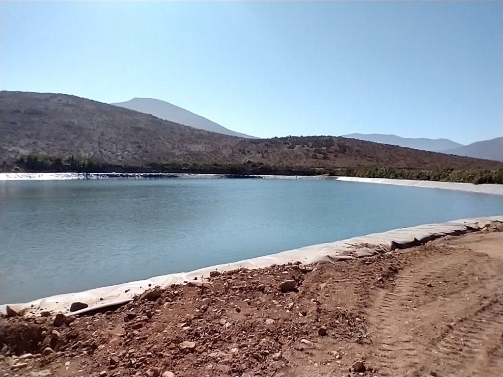 Pequeños regantes y Organizaciones de Usuarios de Agua podrán postular obras civiles para mitigar escasez hídrica